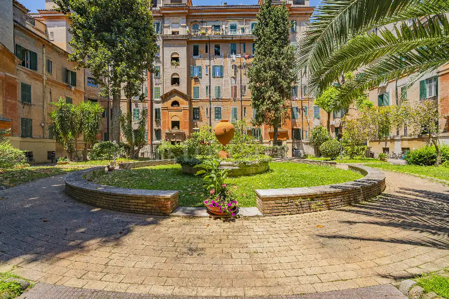 Casa in vendita di 85 mq a €665.000 (rif. 16/2026)