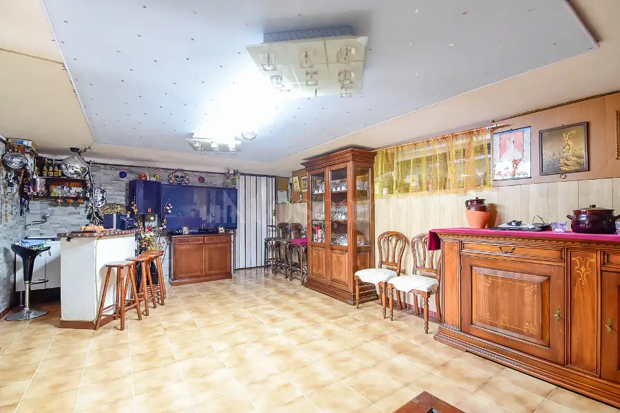 Casa Indipendente in vendita di 170 mq a €390.000 (rif. 17/2026)
