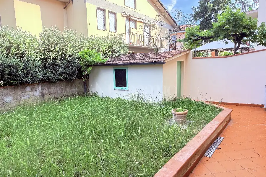 Casa Indipendente in vendita di 220 mq a €540.000 (rif. 24/2026)