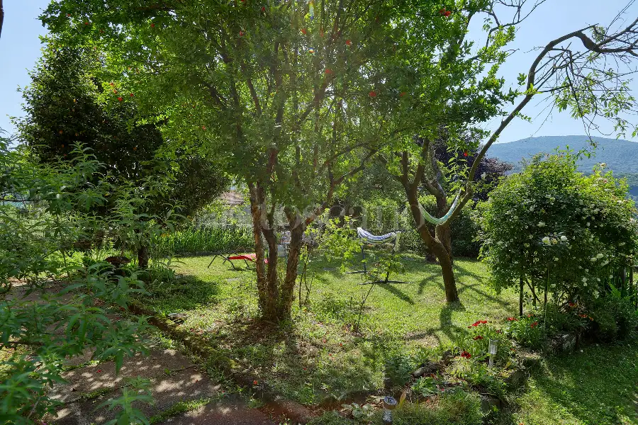 Villa Plurifamiliare in vendita di 310 mq a €515.000 (rif. 161/2026)