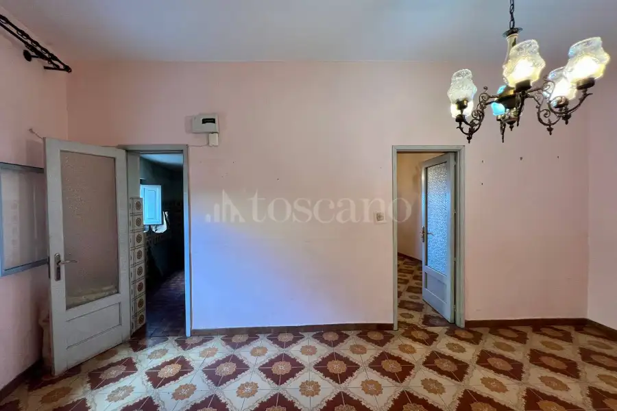 Casa Indipendente in vendita di 100 mq a €49.000 (rif. 71/2025)