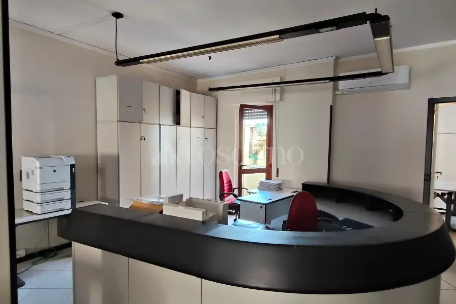 Ufficio in vendita di 180 mq a €269.000 (rif. 48/2026)