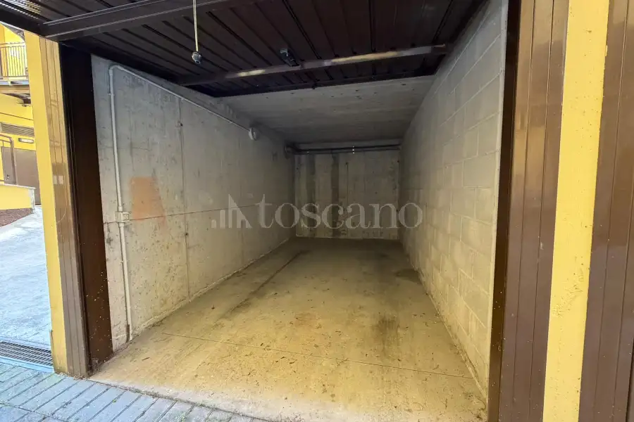 Box in affitto di 20 mq trattativa riservata (rif. 20/2026)