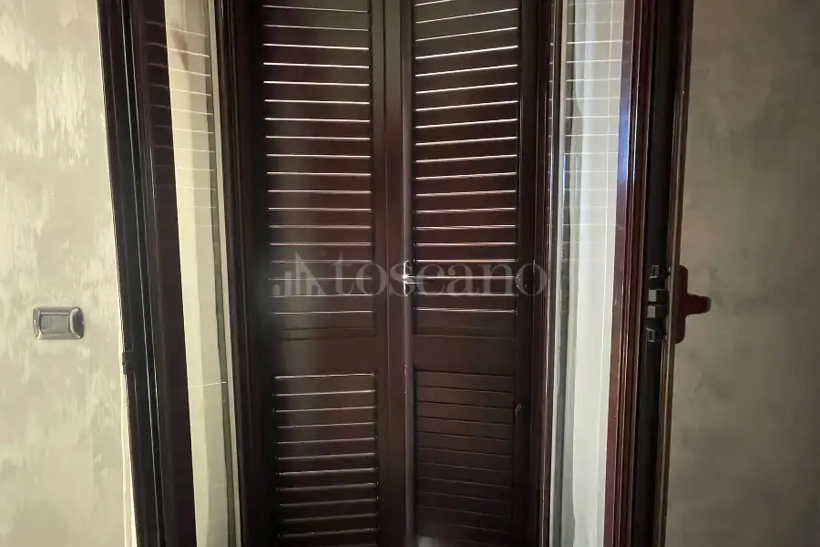 Villa Bifamiliare in vendita di 250 mq a €360.000 (rif. 65/2025)
