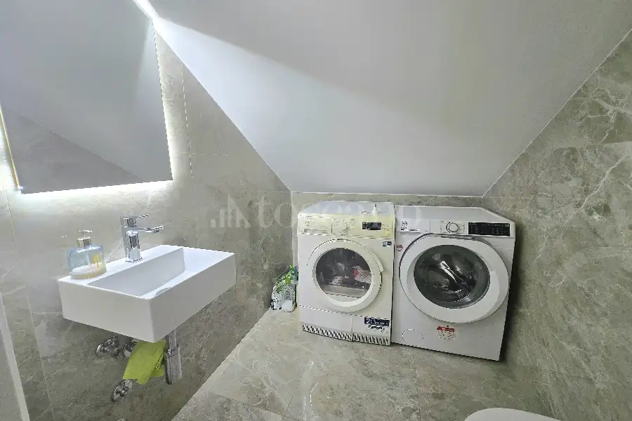 Casa in vendita di 184 mq a €235.000 (rif. 15/2026)
