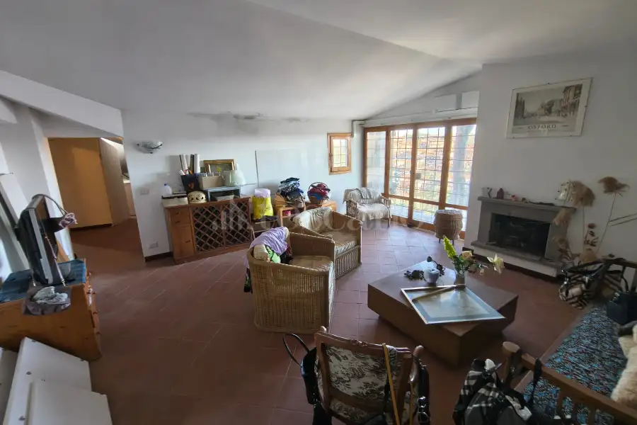 Villino a Schiera in vendita di 280 mq a €599.000 (rif. 51/2025)