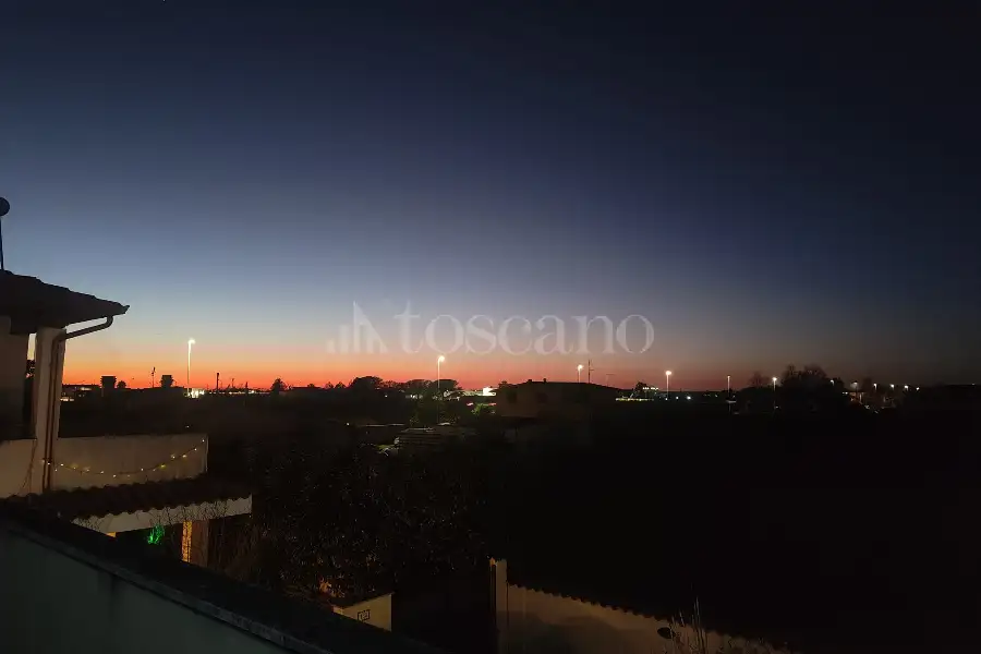 Villa Bifamiliare in vendita di 100 mq a €236.000 (rif. 16/2026)