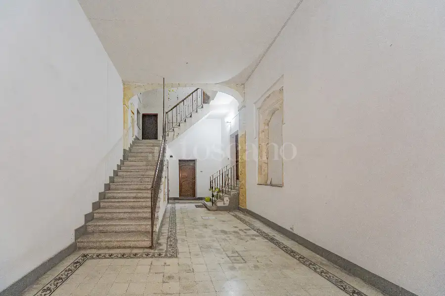 Casa in vendita di 200 mq a €799.000 (rif. 3/2026)