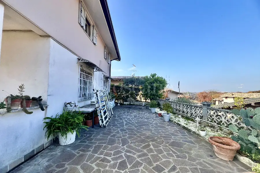 Villa Bifamiliare in vendita di 160 mq a €370.000 (rif. 78/2025)