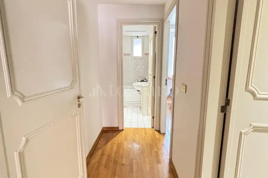 Casa in affitto di 140 mq a €4.400 (rif. 38/2025)