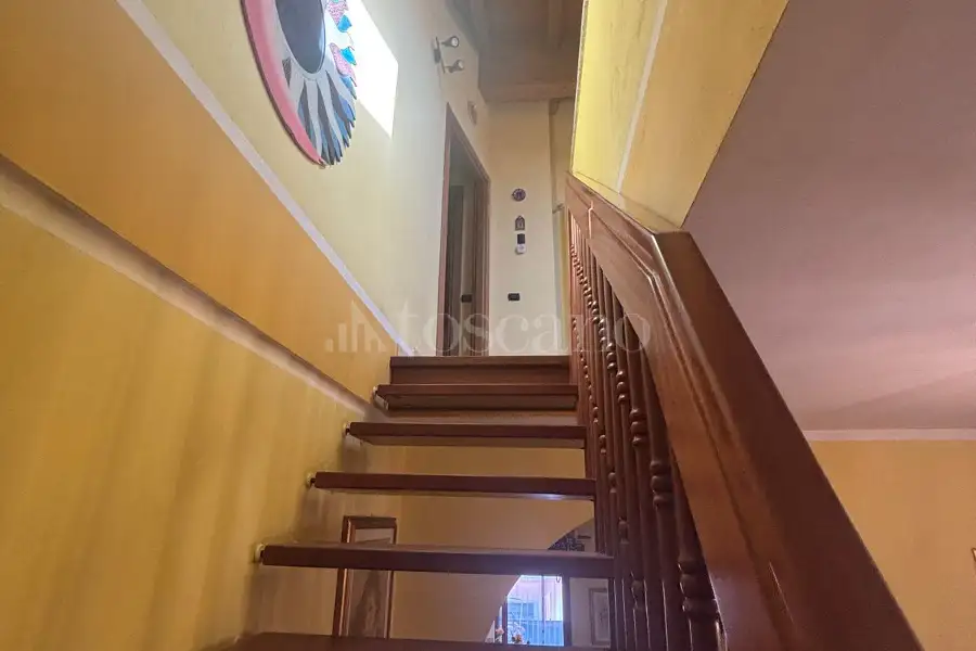 Villa in vendita di 290 mq a €390.000 (rif. 27/2026)
