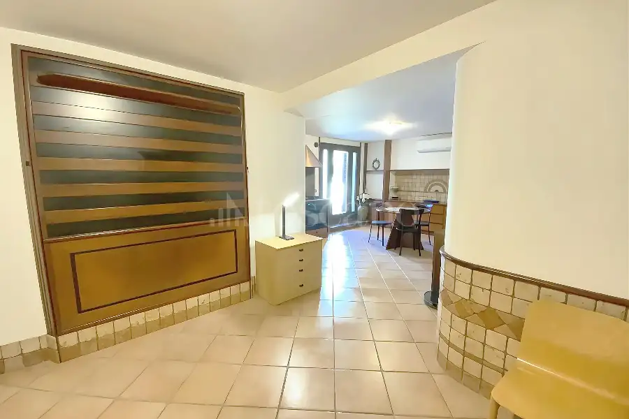 Villa in vendita di 323 mq a €795.000 (rif. 19/2026)