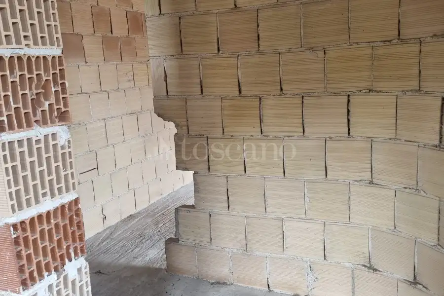 Casa Indipendente in vendita di 312 mq a €150.000 (rif. 39/2024)