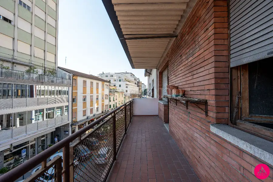 Casa in vendita di 202 mq a €150.000 (rif. 141/2026)