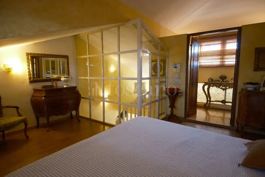 Villino a Schiera in vendita di 200 mq a €840.000 (rif. 39/2026)