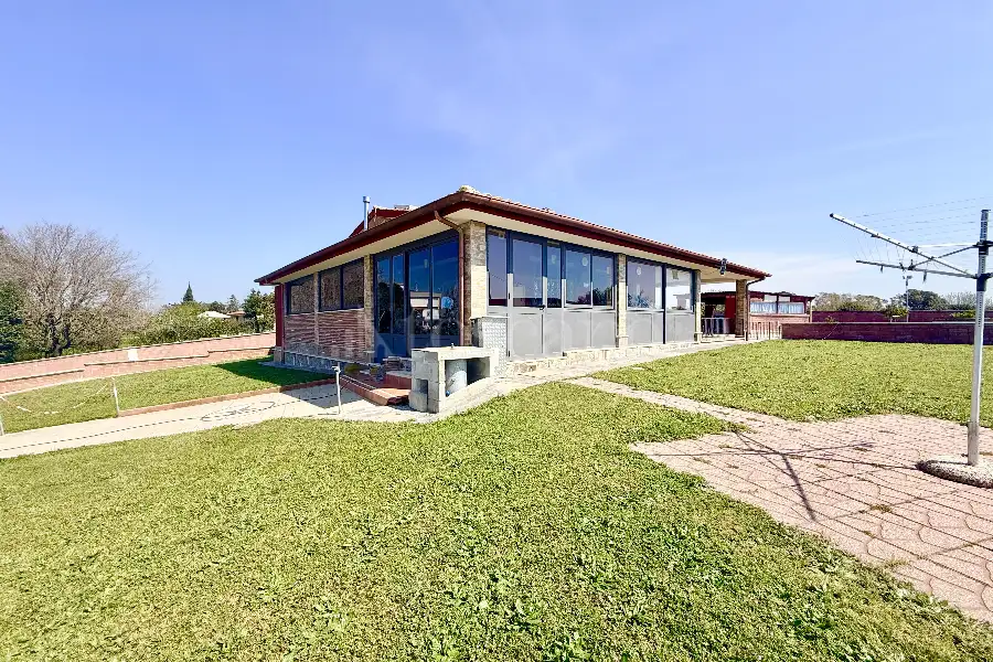 Casa Indipendente in vendita di 140 mq a €599.000 (rif. 17/2026)