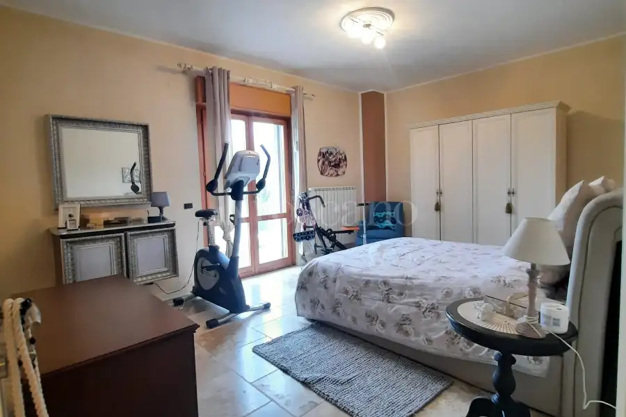 Villa Plurifamiliare in vendita di 800 mq a €795.000 (rif. 6/2025)
