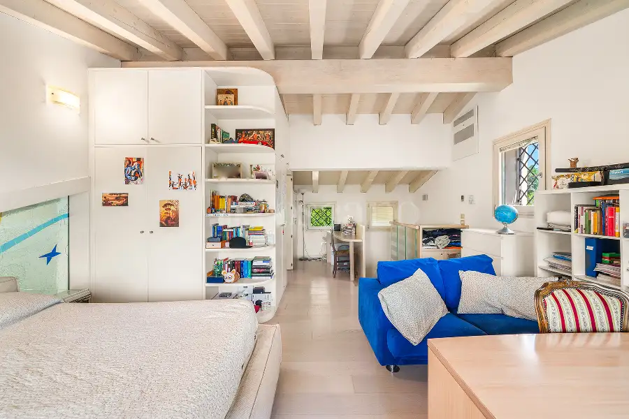 Villa in vendita di 350 mq a €970.000 (rif. 41/2026)