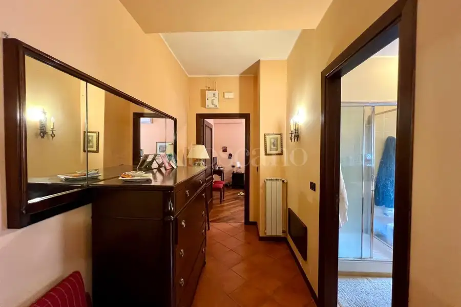 Villa Bifamiliare in vendita di 287 mq a €415.000 (rif. 87/2025)