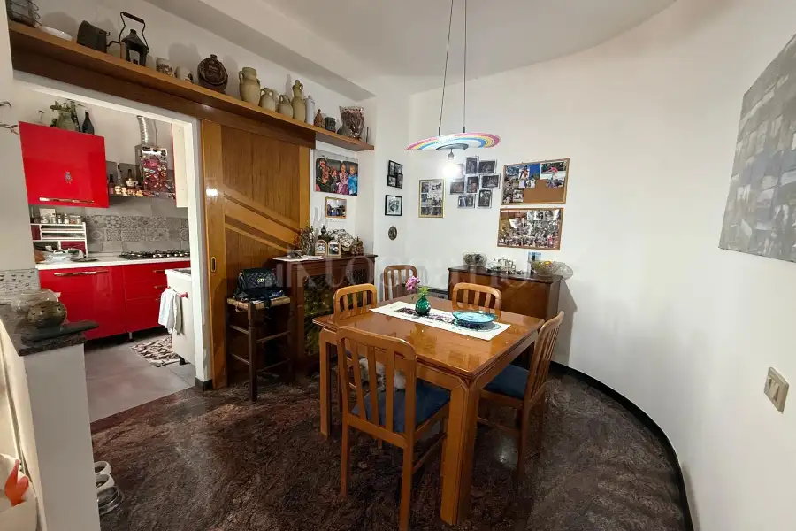 Villa Bifamiliare in vendita di 354 mq a €799.000 (rif. 13/2025)