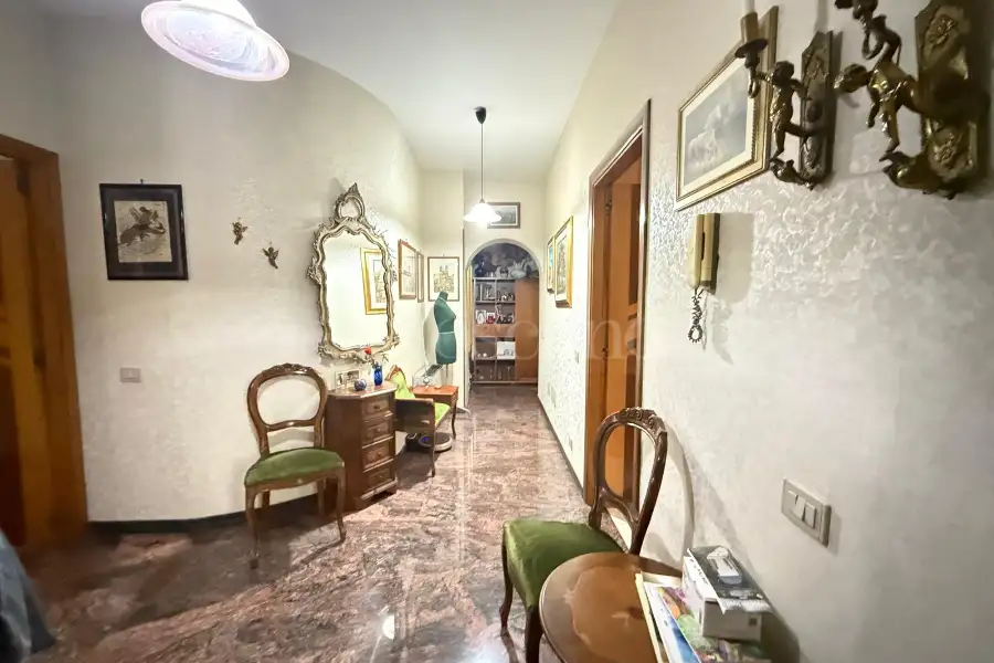 Villa Bifamiliare in vendita di 354 mq a €799.000 (rif. 13/2025)