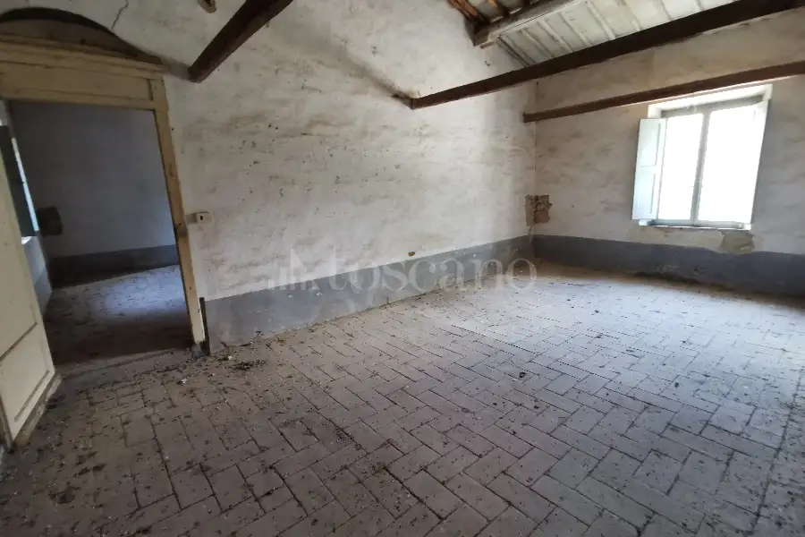 Casale in vendita di 900 mq a €850.000 (rif. 53/2022)