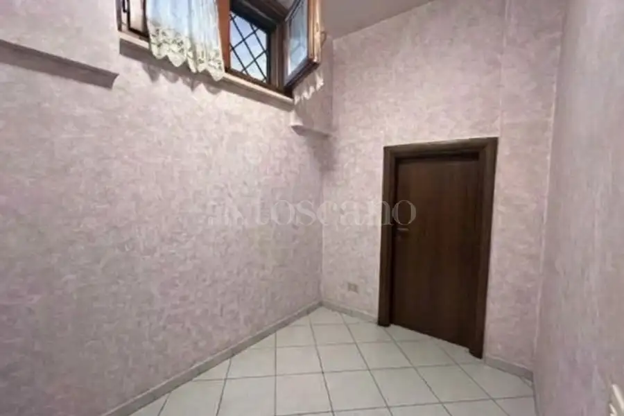 Villa Plurifamiliare in vendita di 140 mq a €285.000 (rif. 56/2026)