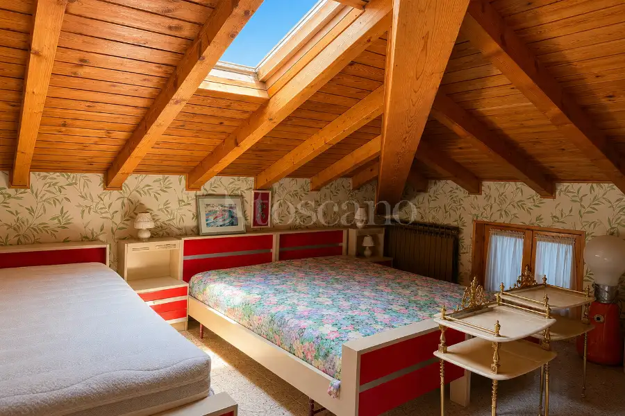 Villa in vendita di 500 mq a €1.100.000 (rif. 22/2026)