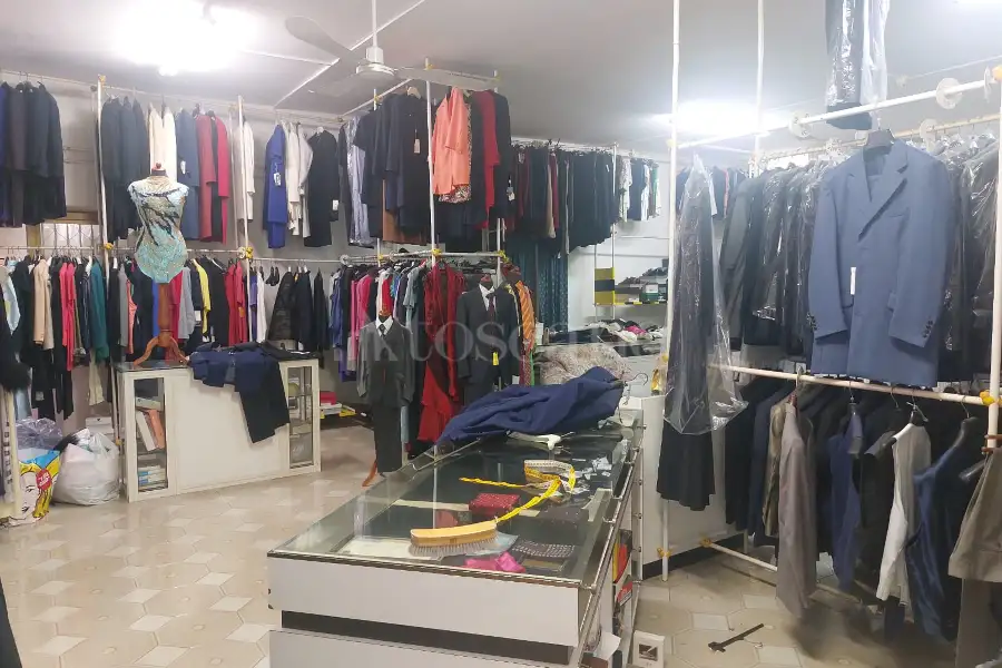 Negozio in affitto di 280 mq a €1.700 (rif. 59/2025)