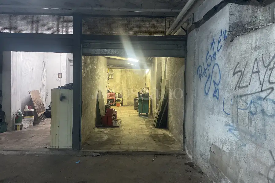 Box in vendita di 27 mq a €15.800 (rif. 68/2025)