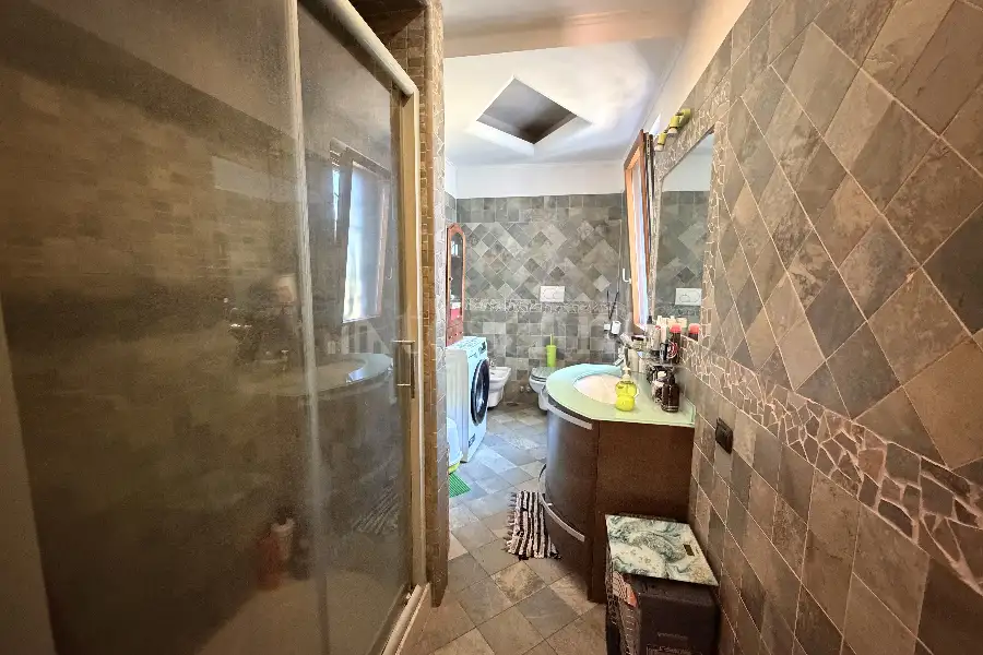 Casa Indipendente in vendita di 230 mq a €325.000 (rif. 25/2026)