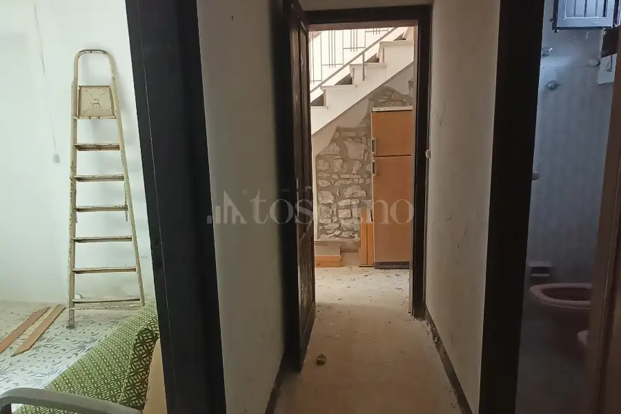 Casa Indipendente in vendita di 189 mq a €160.000 (rif. 32/2026)