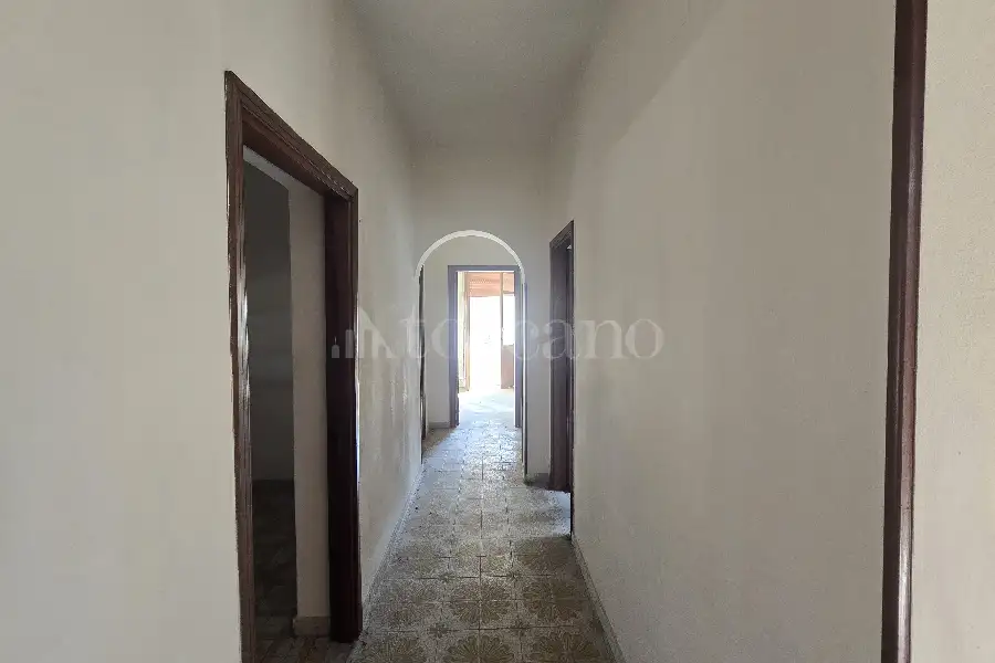 Palazzo in vendita di 328 mq a €265.000 (rif. 61/2026)