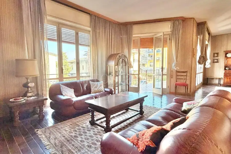 Casa Indipendente in vendita di 230 mq a €460.000 (rif. 22/2026)