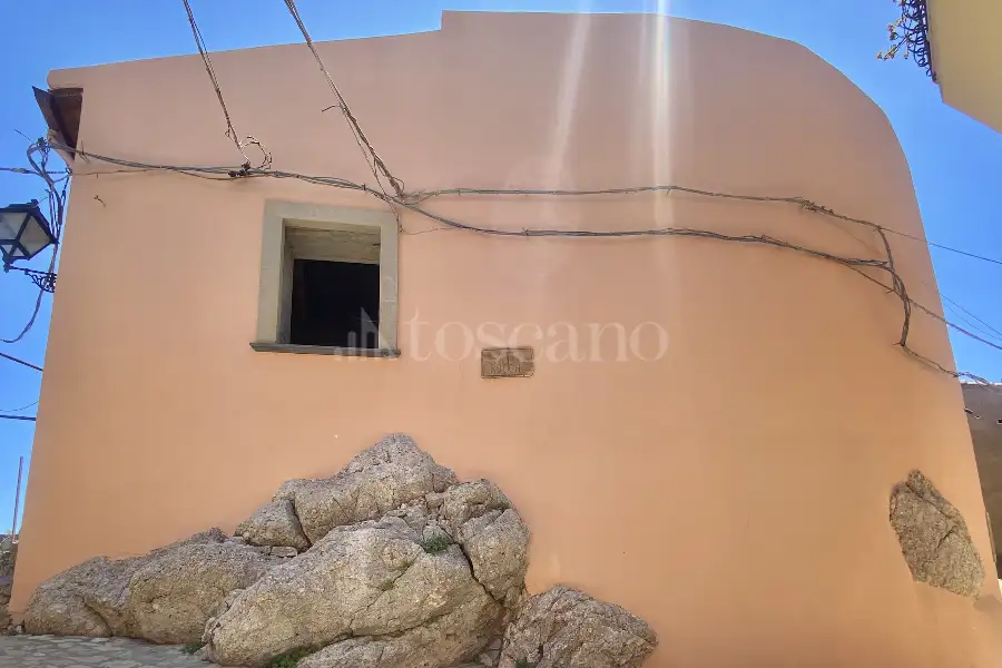 Casa in vendita di 110 mq a €210.000 (rif. 23/2025)