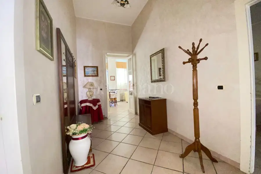 Casa in vendita di 260 mq a €230.000 (rif. 48/2026)