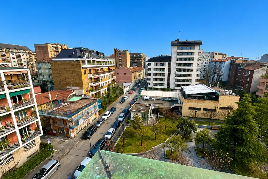 Attico in vendita di 115 mq a €1.350.000 (rif. 6/2026)