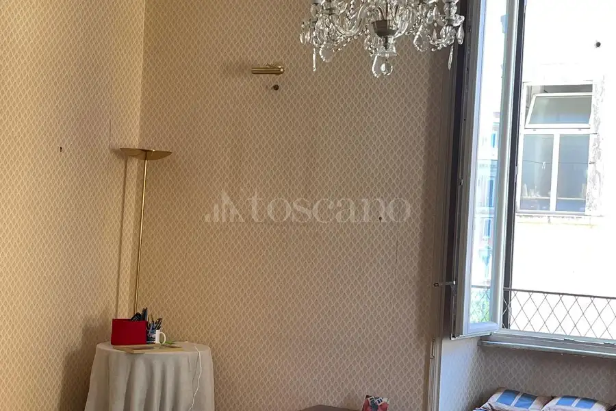 Casa in vendita di 215 mq a €1.280.000 (rif. 34/2026)