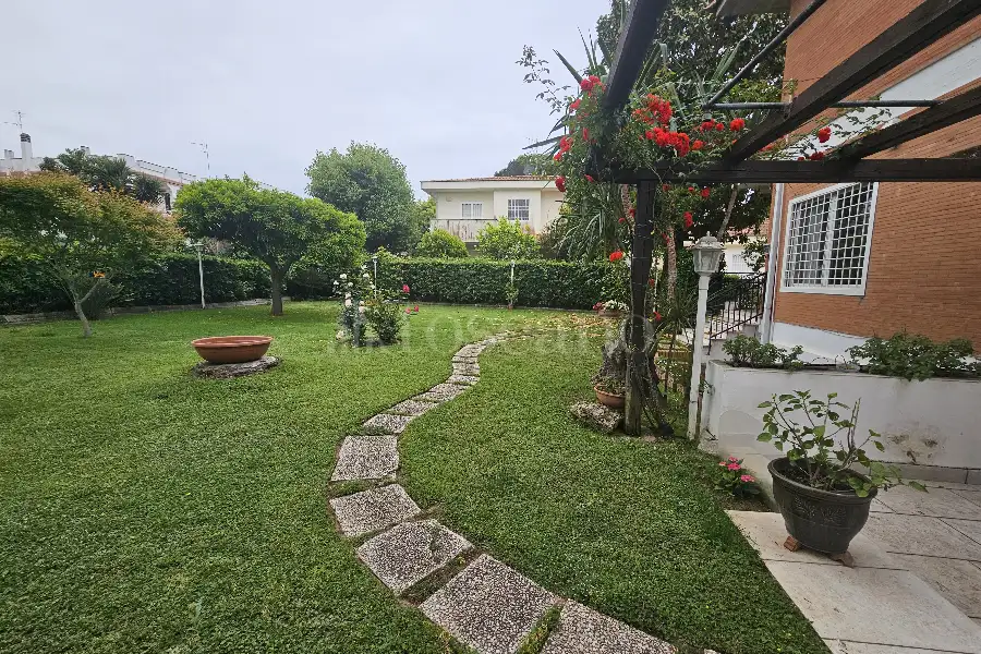 Villa Bifamiliare in vendita di 150 mq a €299.000 (rif. 58/2025)