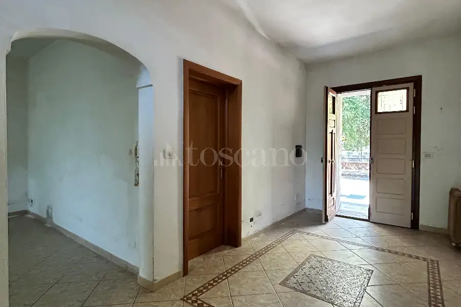 Casa Indipendente in vendita di 200 mq a €116.000 (rif. 161/2026)