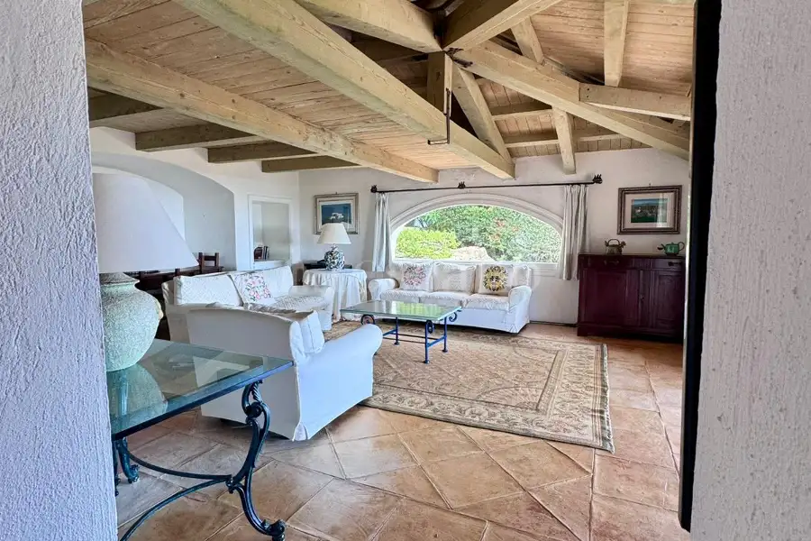 Villa in vendita di 291 mq trattativa riservata (rif. 11/2026)