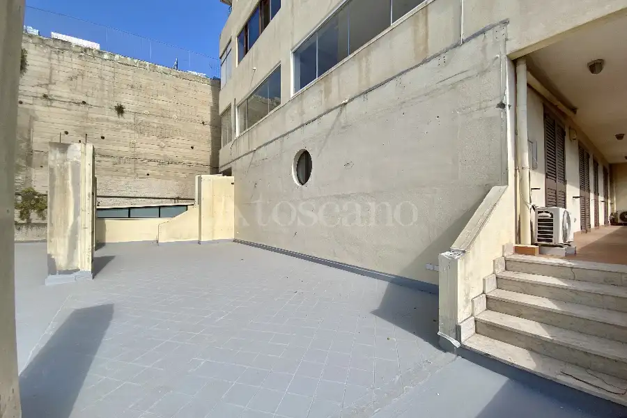Ufficio in affitto di 165 mq a €1.250 (rif. 57/2025)