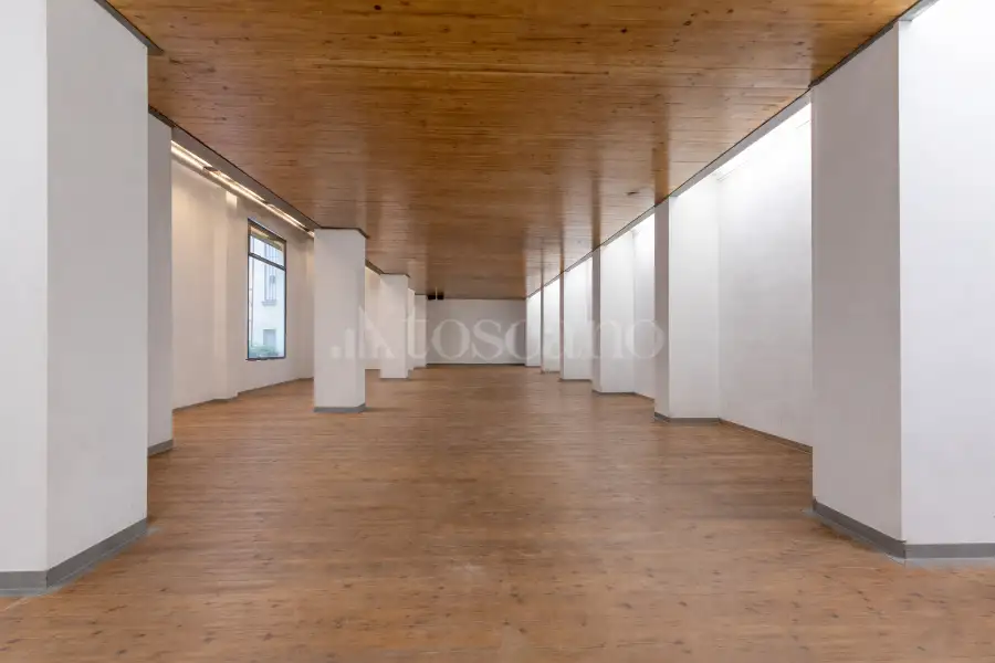 Casa in vendita di 360 mq a €2.050.000 (rif. 6/2026)