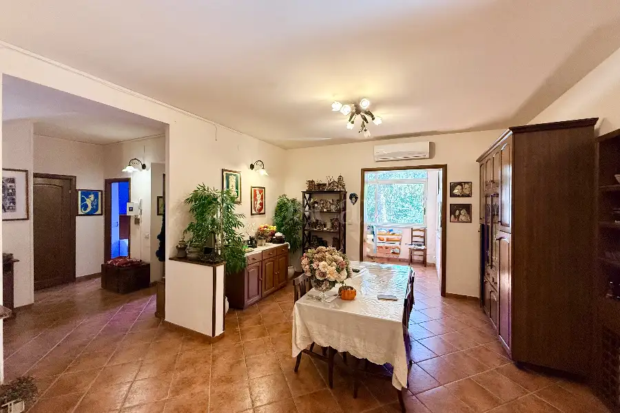 Villa Bifamiliare in vendita di 150 mq a €285.000 (rif. 39/2026)