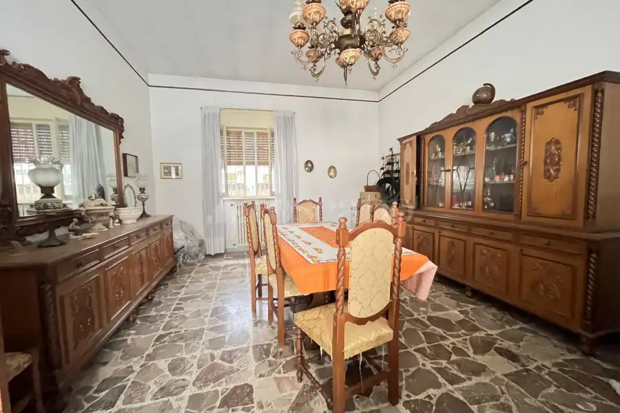 Casa Indipendente in vendita di 140 mq trattativa riservata (rif. 4/2026)