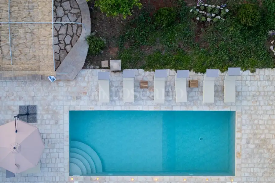 Villa in vendita di 239 mq a €795.000 (rif. 7/2025)