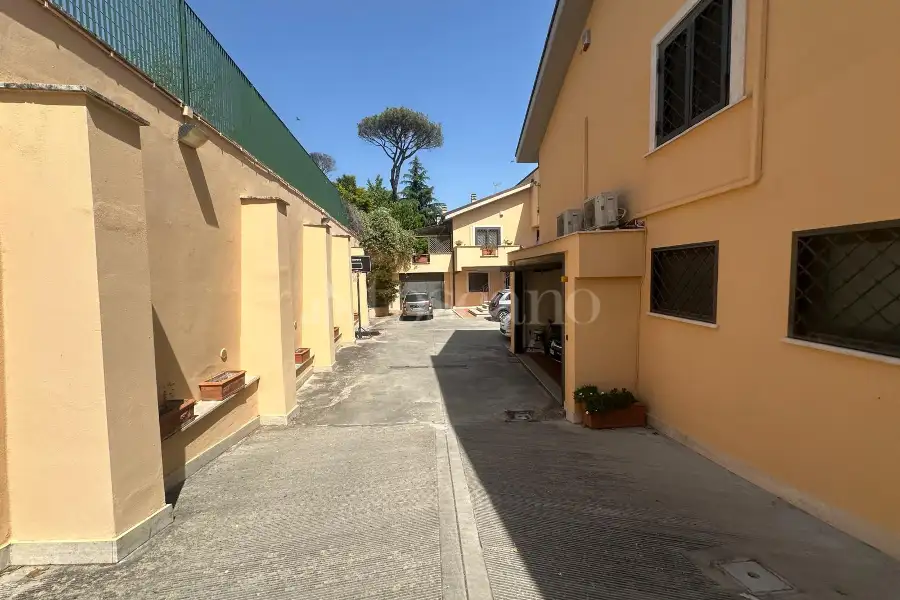 Villa in vendita di 280 mq a €420.000 (rif. 8/2026)