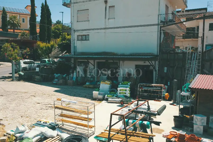 Attività Commerciale in vendita di 170 mq a €80.000 (rif. 19/2026)