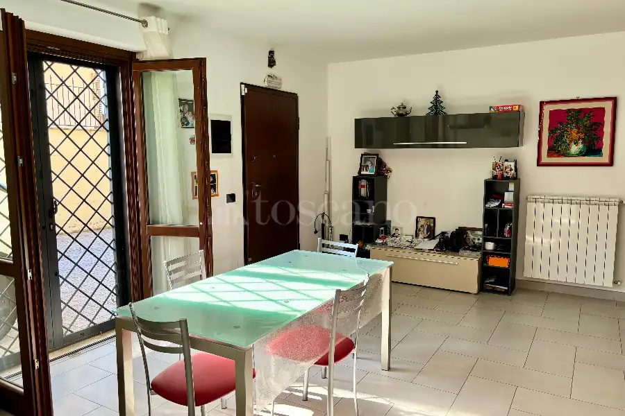 Villa Bifamiliare in vendita di 195 mq a €299.000 (rif. 70/2025)