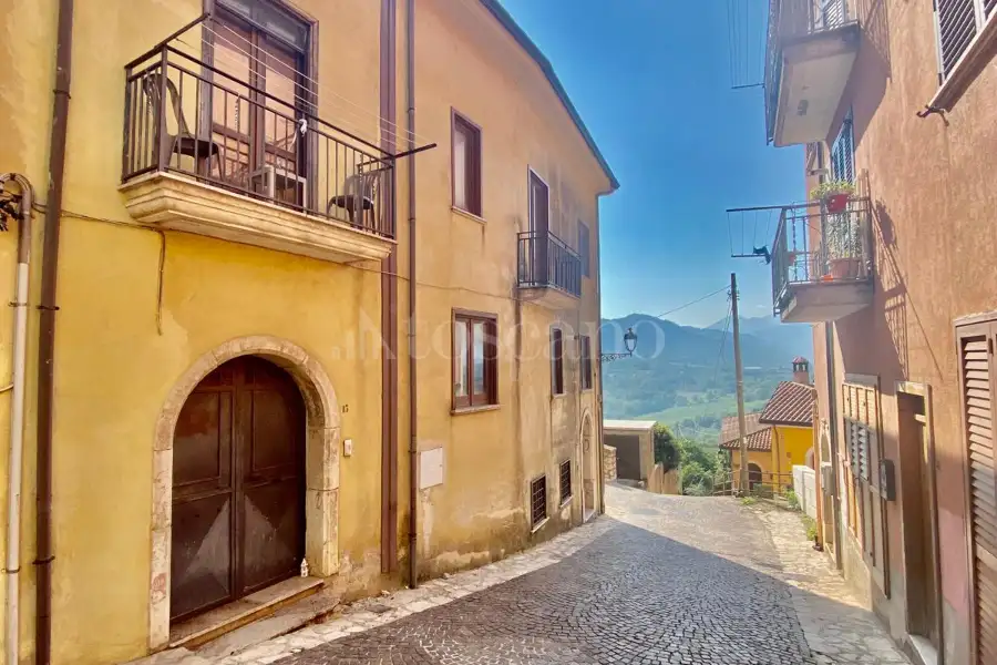 Casa in vendita di 100 mq a €23.000 (rif. 71/2024)